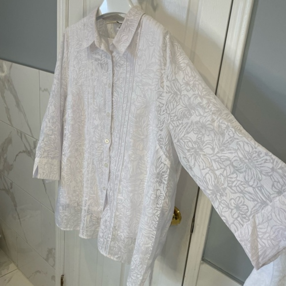 Vintage Beautiful Top Pattern Top With Attached Cami - Picture 4 of 14